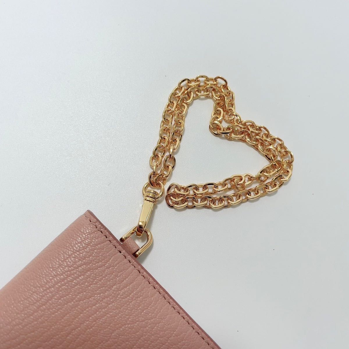 新品》miumiu カードケース パスケース マドラス マトラッセ|Yahoo