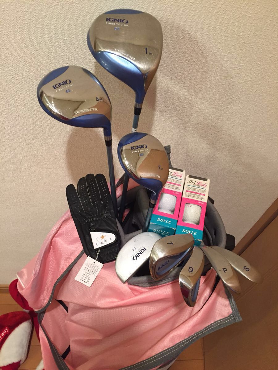 女子高爾夫俱樂部設有8件IGNIO＆fitway球童包和球手套 原文:レディース ゴルフ クラブ セット 8本IGNIO &fitwayキャディバッグ& ボール 手袋 オマケ付き