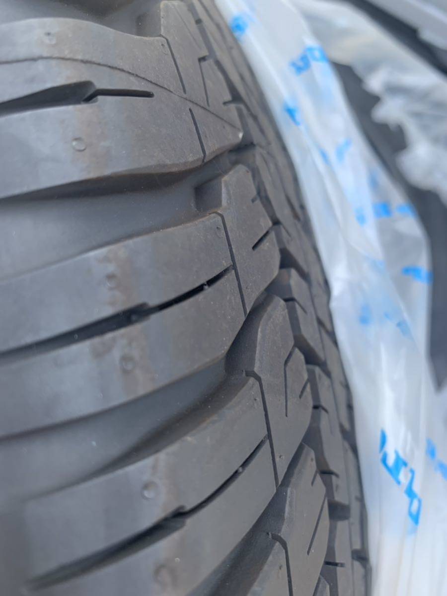 ハイラックスGRS 新車10キロ以内で取り外し 純正18インチアルミ