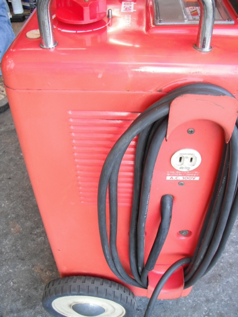 ◎ BANZAI バンザイ EM-550 充電器 バッテリーチャージャー ◎ BANZAI バンザイ EM-550 充電器 バッテリーチャージャー