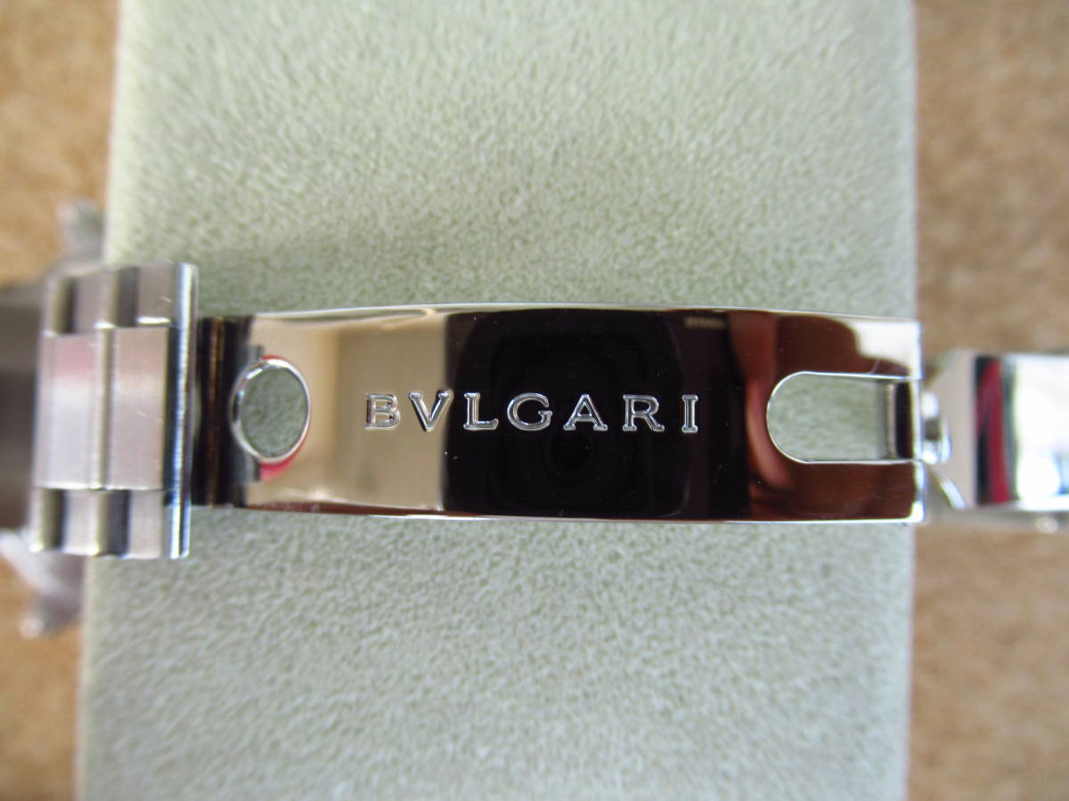 BVLGARI ディアゴノ スクーバGMT 自動巻き SD 38S GMT ブラック文字盤 洗浄済みの美品 稼動品 箱付き 激安 !!の画像10