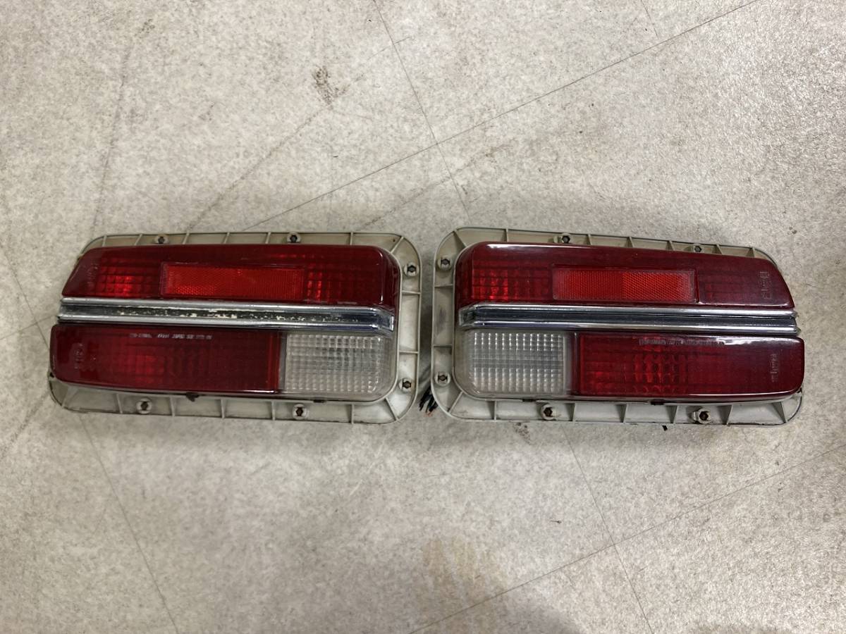 フェアレディZ S30Z ワンテール輸出用レッドテール左右セット 240Z