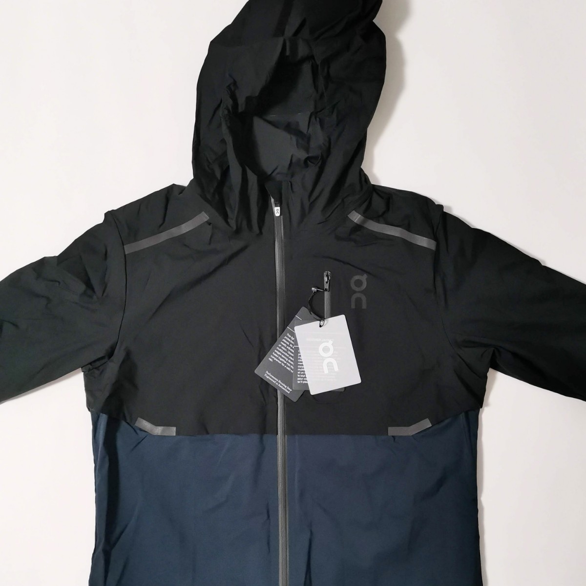 on オン レディース running ランニング ウィメンズ WEATHER JACKET ウェザージャケット ネイビー Mサイズ パーカー 国内正規品