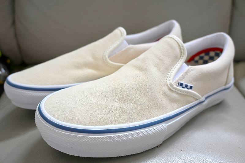 新品未使用 正規品 VANS バンズ KATE SLIP-ON スエード 革 スケートスリッポン VN0A5FCAACV ナチュラルホワイト 白 US8 26センチ 送料無料_画像2