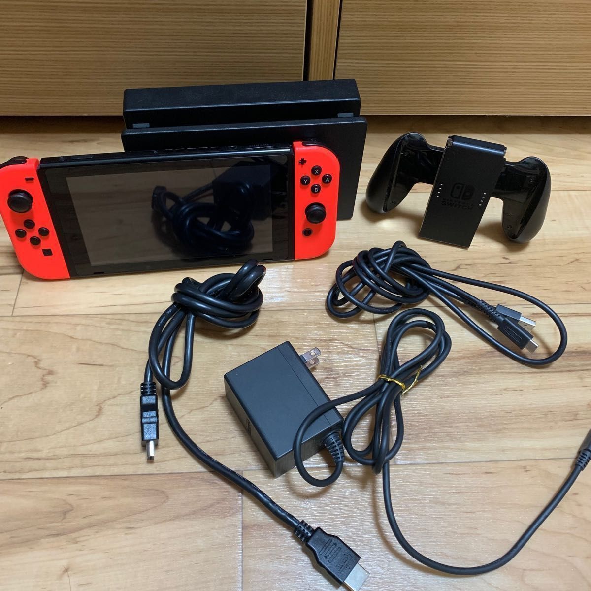 最安値】新型 ニンテンドースイッチ バッテリー強化版 Nintendo Switch