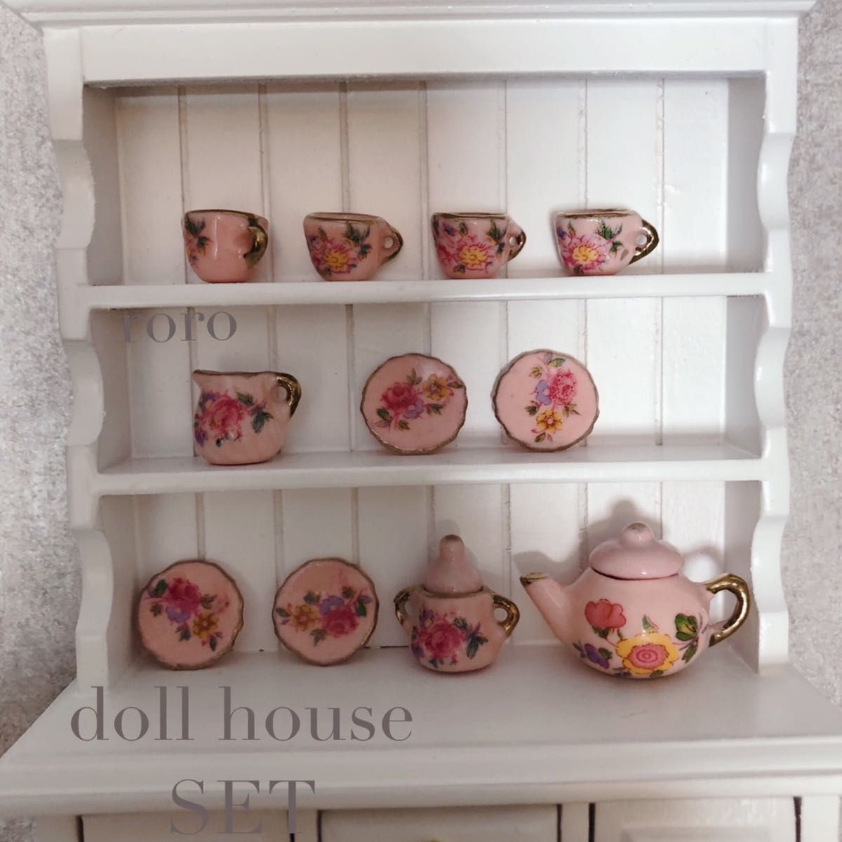 ドールハウス人形小物皿,ミニチュアブライス花柄ティーカップセットりかちゃんオビツ