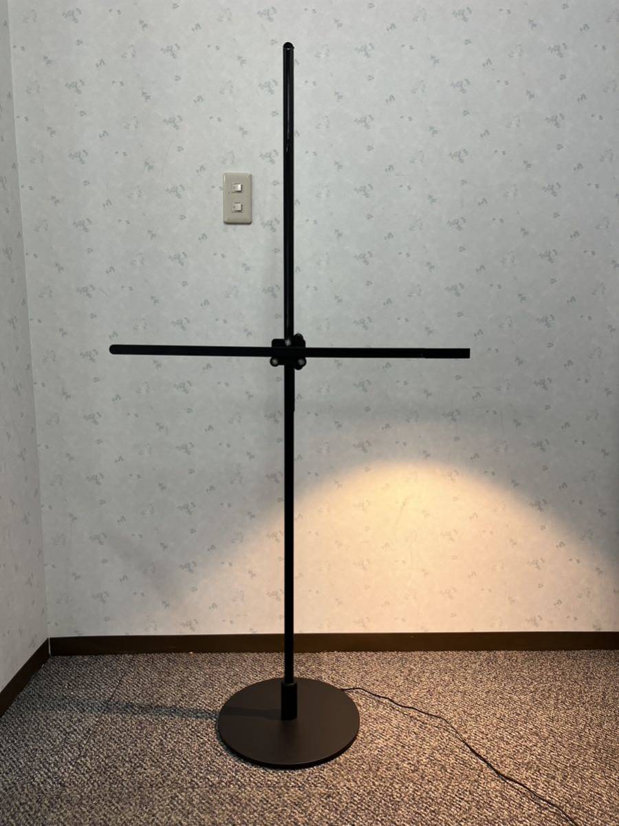 最新情報 ダイソン シーシス CSYS FloorLED ブラック 天井照明 - www