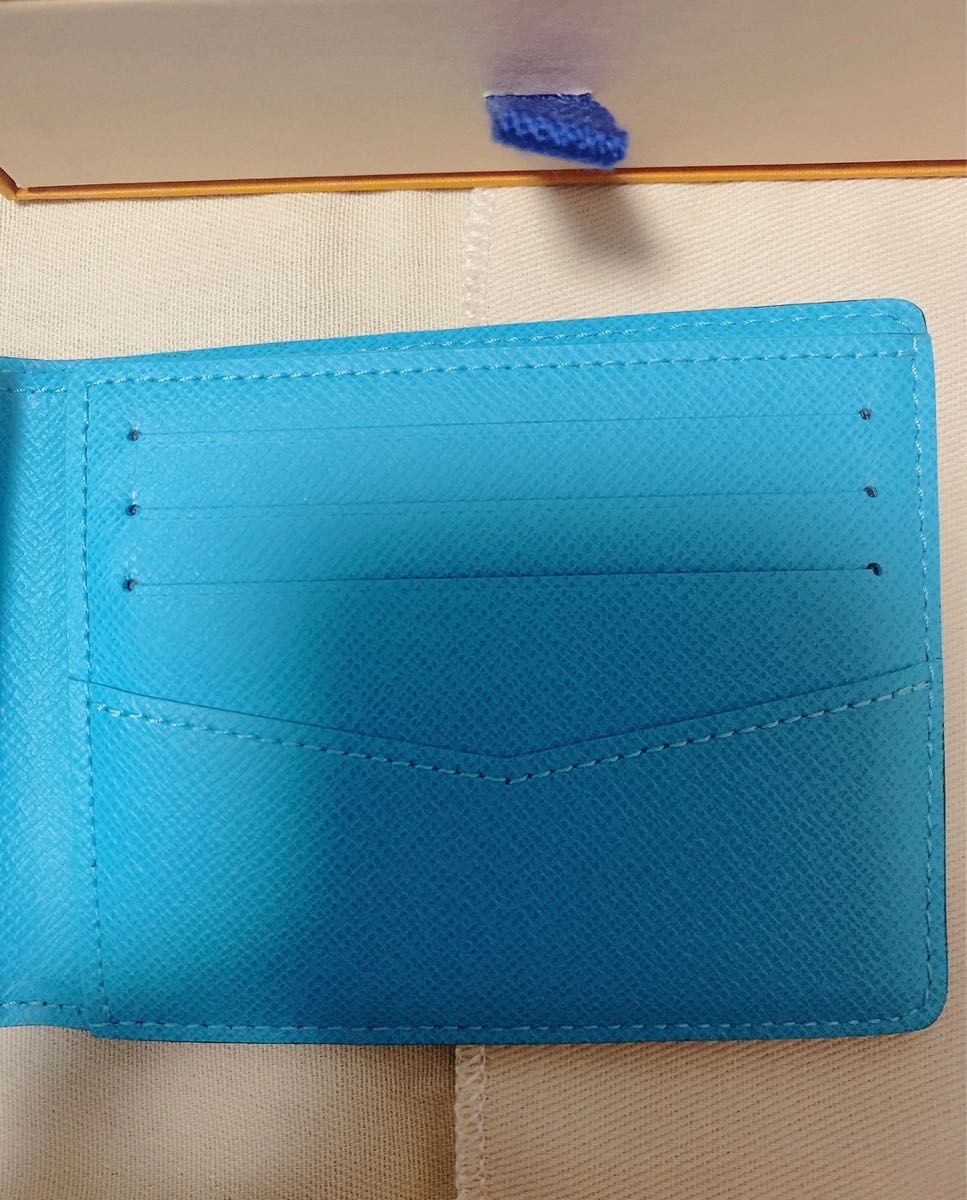 2023SSモデル ルイ・ヴィトン 二つ折り財布 Louis Vuitton 2023SSモデル ルイ・ヴィトン 二つ折り財布 Louis Vuitton