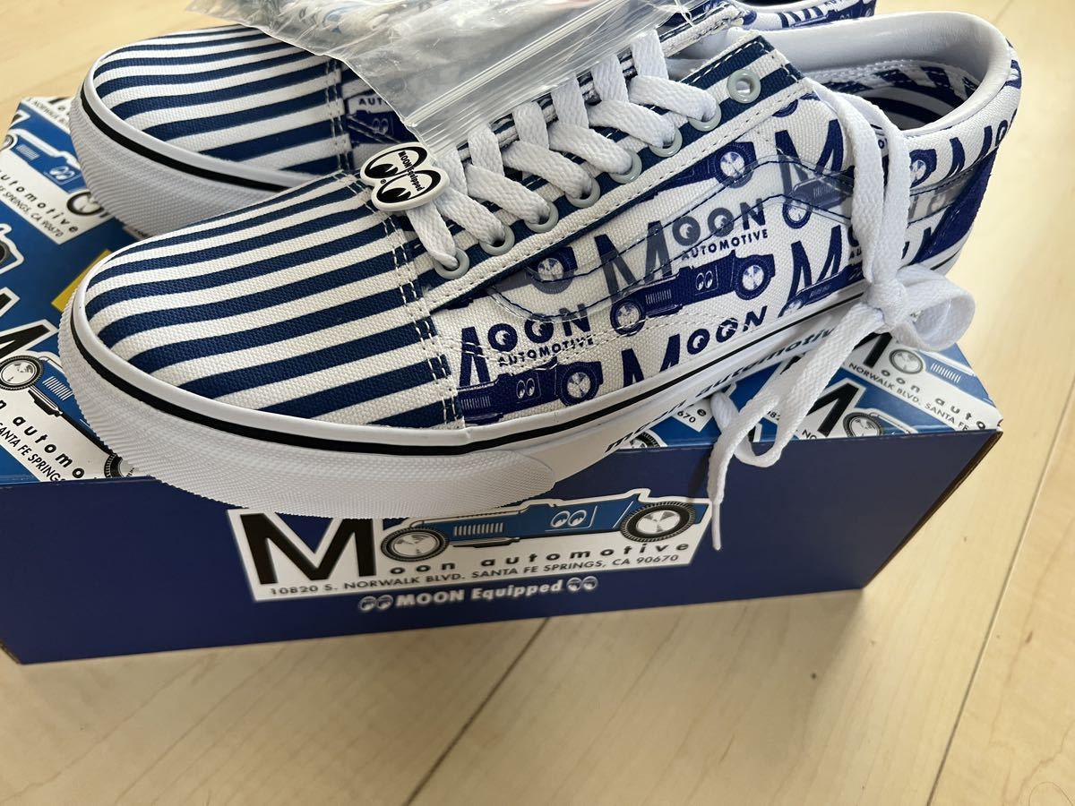 mooneyesとvansのコラボスニーカー！激レア！新品未使用！オールドスクール！27.5cm！ムーンアイズ ・バンズ・おまけ付き_画像4