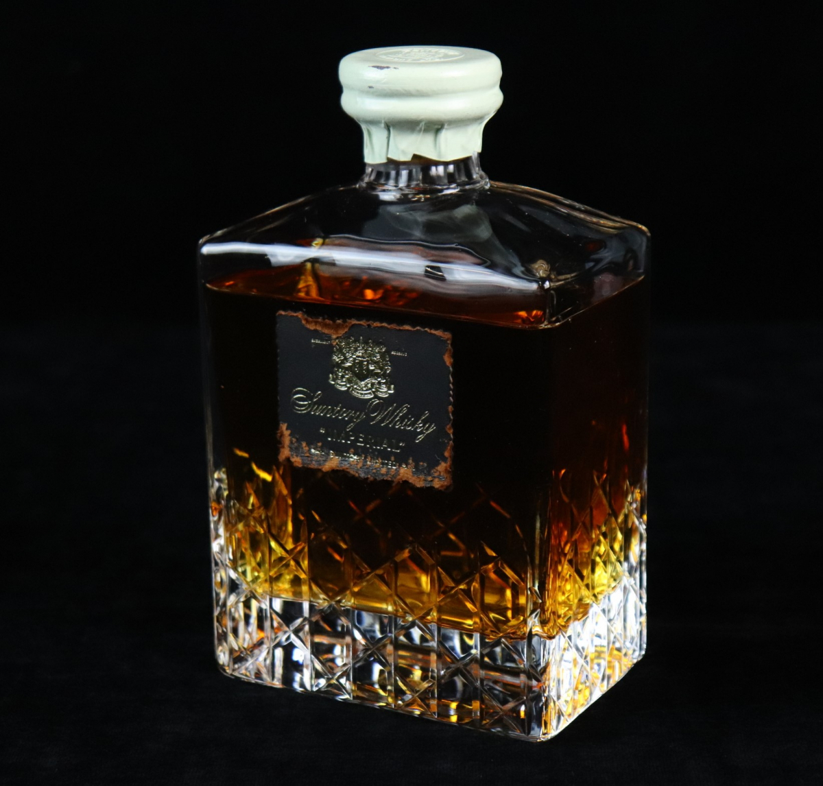 【未開封】SUNTORY WHISKY IMPERIAL サントリー インペリアル ウイスキー アルコール分43％ 600ml 古酒 お酒 020JLIV85_画像1