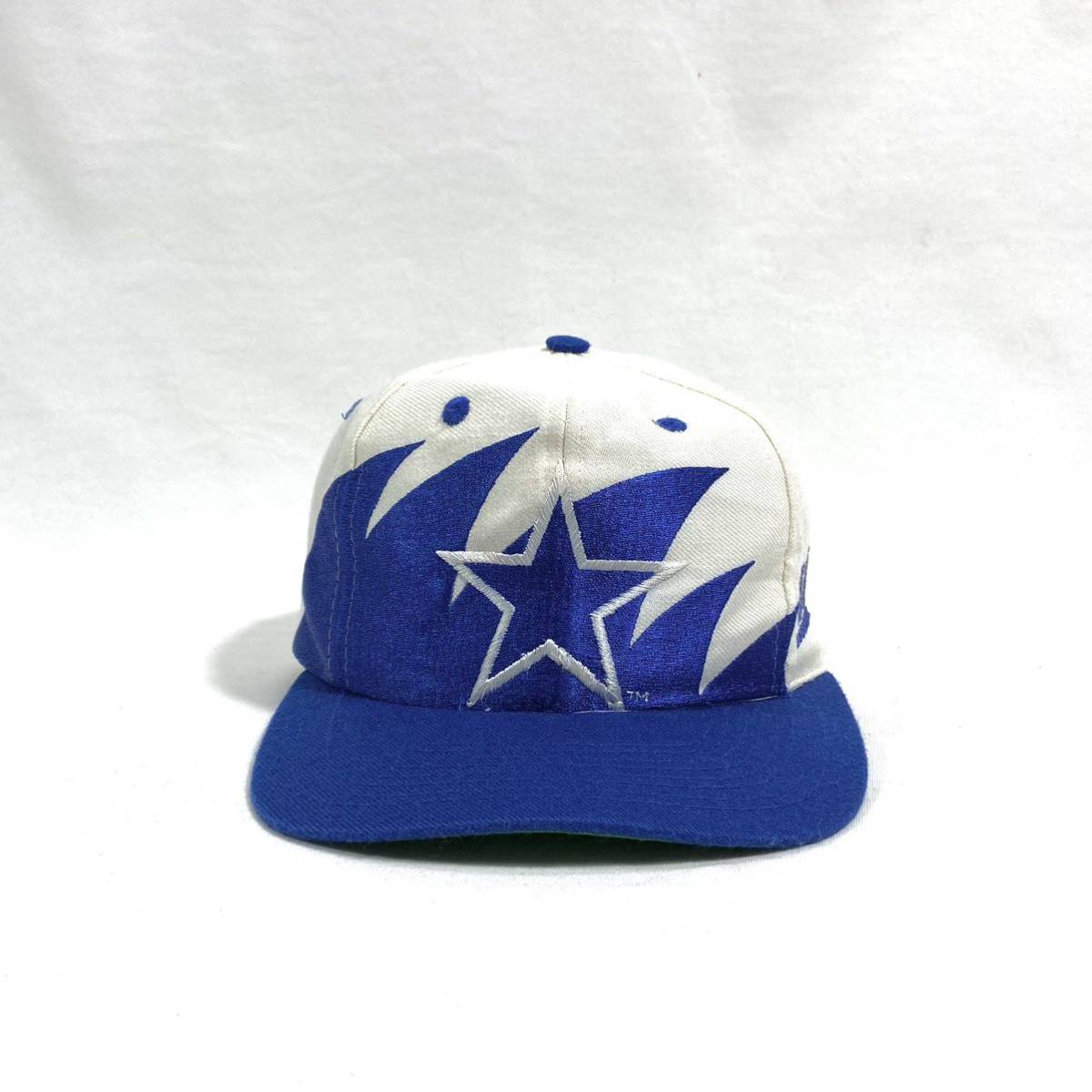 パーティを彩るご馳走や PRO 台湾製 ビンテージ □ LINE □ COWBOYS