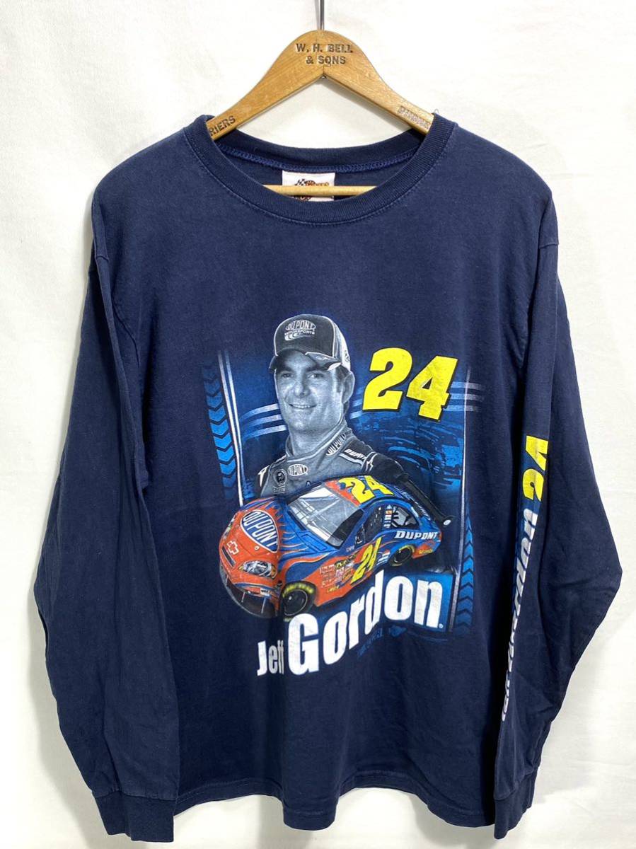 ■ Winner's Circle NASCAR ナスカー Jeff Gordon ジェフゴードン #24 イラスト レーシング 長袖 Tシャツ ロンT 古着 DUPONT アメカジ ■ の画像1