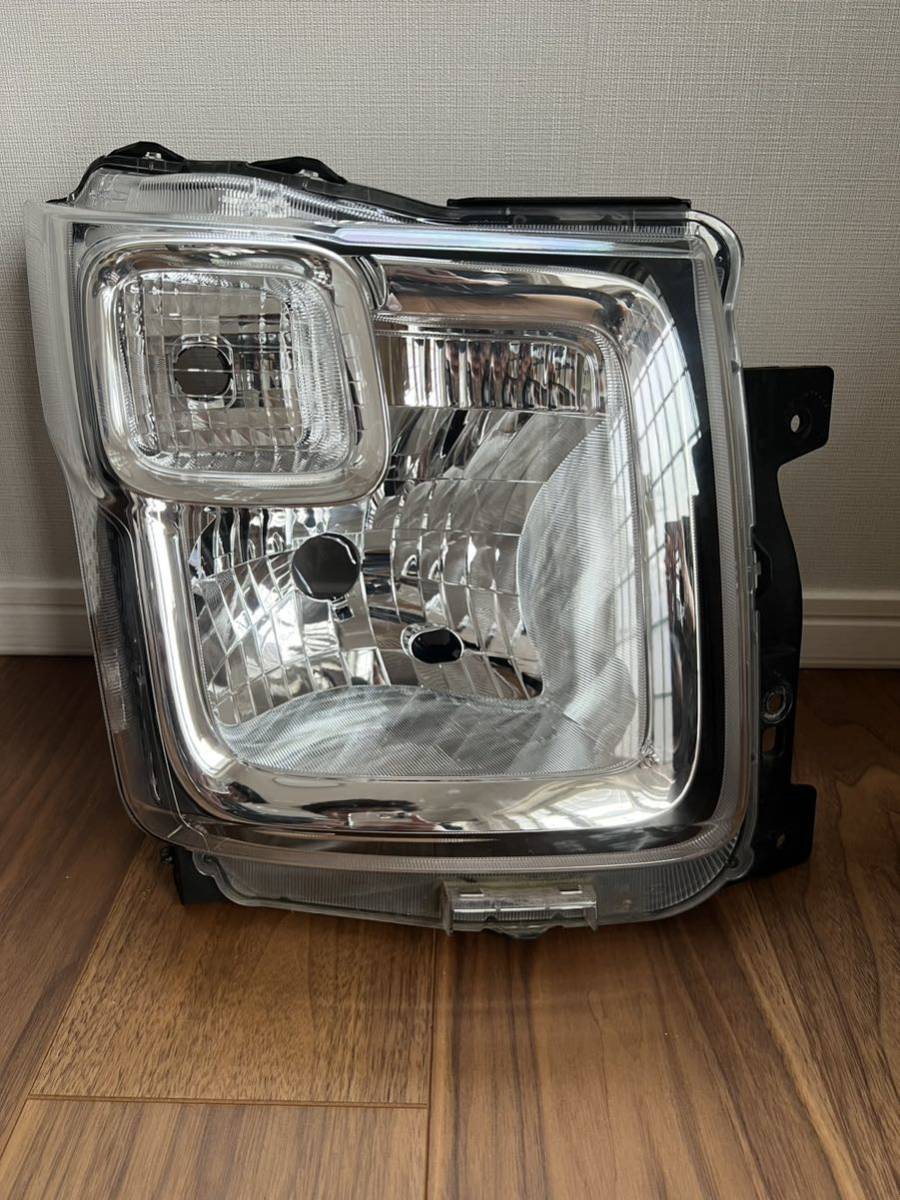 美品 ワゴンR MH95S 純正ヘッドライト右 KOITO 100-59374