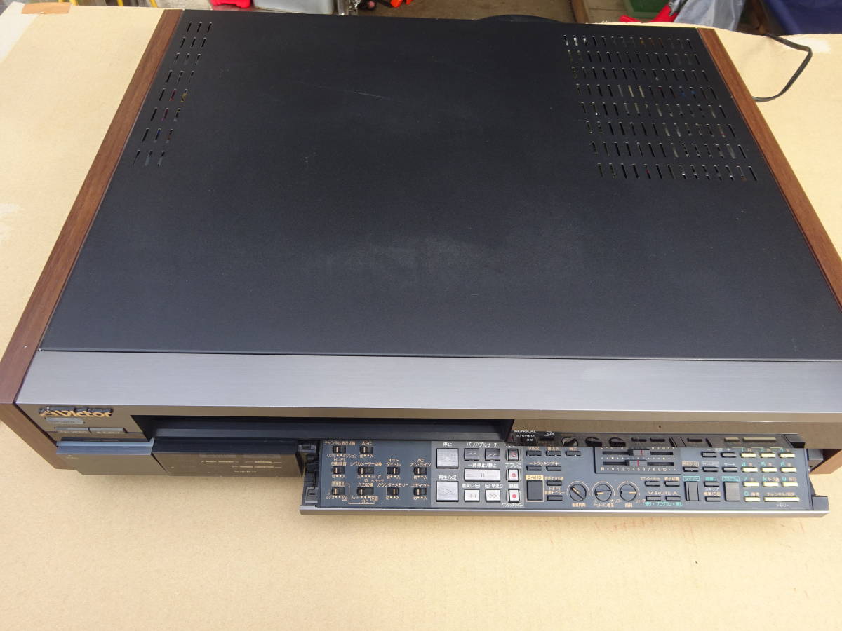 中古品！！リモコン欠品 Victor HiFi SVHS レコーダー HR-S8000 実働品！！_画像1