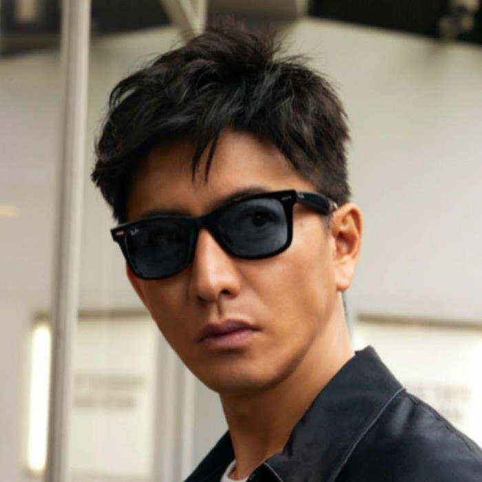 RayBan 国内正規品 木村拓哉モデル RB2140F-601SR5 RB2140F-601S RayBan 国内正規品 木村拓哉モデル RB2140F-601SR5 RB2140F-601S