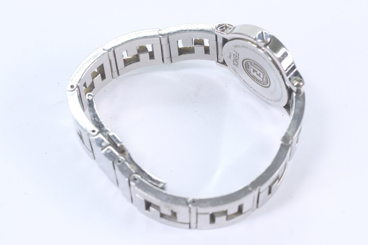 FENDI フェンディ 6100L クォーツ レディース 腕時計 ホワイト×シェル文字盤 4152-N_画像9