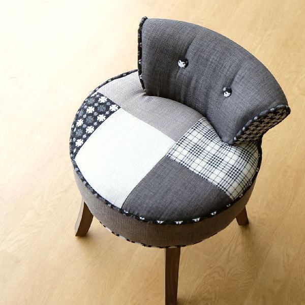 椅子 チェア モノトーン パッチワーク 布張り 木製 かわいい おしゃれ 一人掛け 一人用 丸い コンパクト 丸型 北欧 パッチワークチェアー B