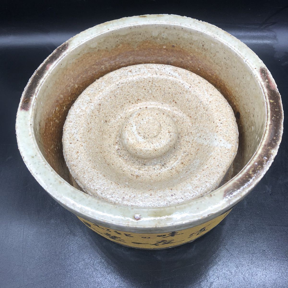  один ночь . горшок ..... тест .. -слойный камень имеется солености tsukemono инструмент солености tsukemono контейнер не использовался керамика контейнер посуда O33