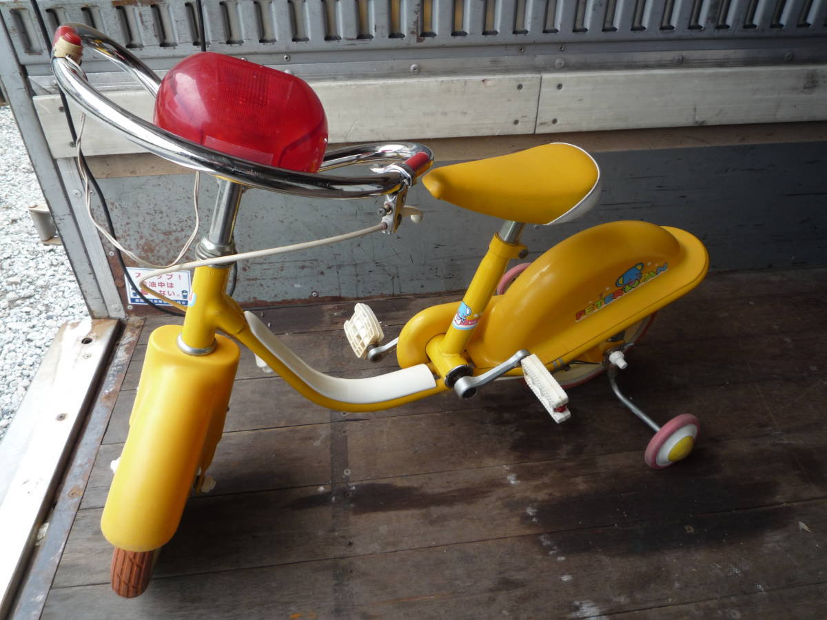 @ animation have rare out of print that time thing miyata Peter Pan PETERPAN for children assistance wheel attaching bicycle pretty yellow color yellow pair .. pair .. passenger use valuable used 