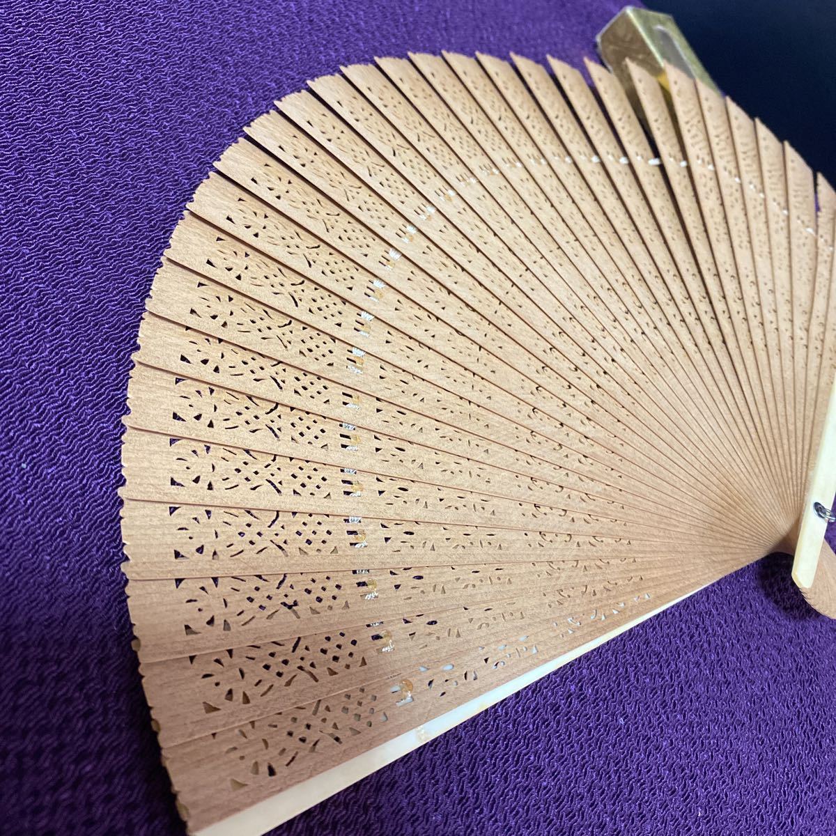  white . fan ... carving . fan kimono small articles antique fan .. period. details unknown pelvis fan old fan . fan lack equipped long-term keeping goods 