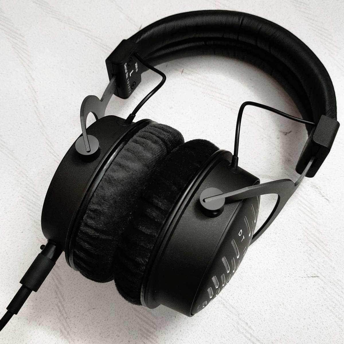 beyerdynamic ( ベイヤーダイナミック ) / DT1990PRO 開放型プロ用