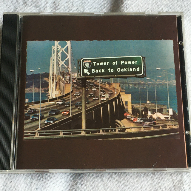 TOWER OF POWER「Back to Oakland」＊ファンク、ジャズ色を強めたTOWER OF POWER絶頂期の通算4枚目となる代表的傑作_画像1