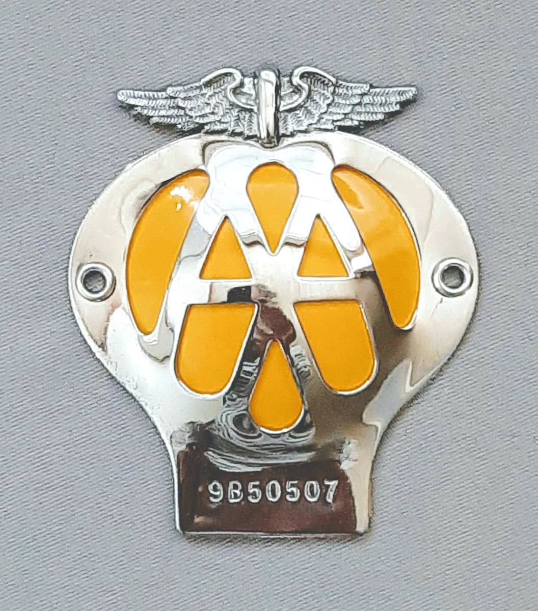 1960年〜61年/リペア済/英国製/AA/バッジ/ケータハム/ベスパ/ミニクーパー/ランドローバ/モッズ/BMC/ランブレッタ/ロータス スーパーセブン