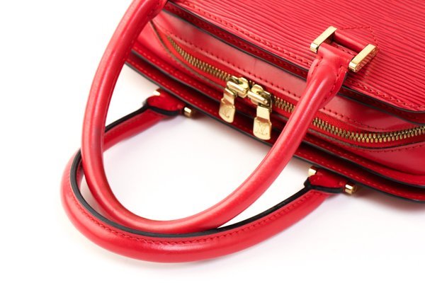 LOUIS VUITTON ルイ ヴィトン エピ M52057 ポンヌフ ハンドバッグ