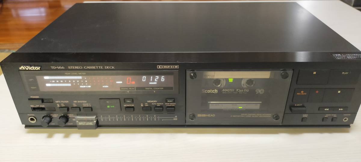 VICTOR(ビクター) カセットデッキ TD-V66 ¥69,800(1985年頃) 動作品