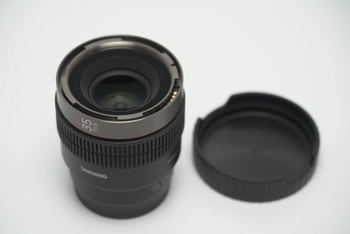 【開封済 新品】SAMYANG V-AF 35mm T1.9