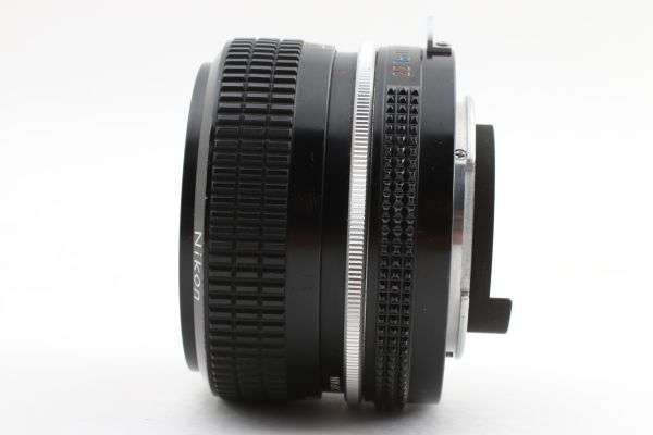【超美品】Nikon New Nikkor 28mm f/3.5 non Ai 非ai MF Lens キャップ付 ニコン マニュアルレンズ #EM56_画像9