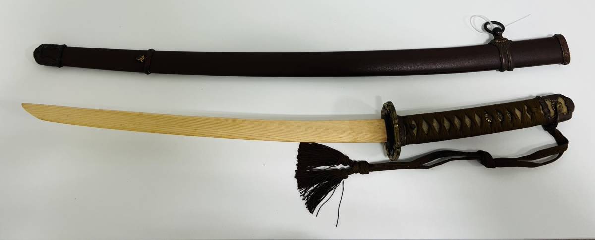 SOB-245SK】刀 模造刀 木製 刀剣 武具 骨董品 コレクション 2本お
