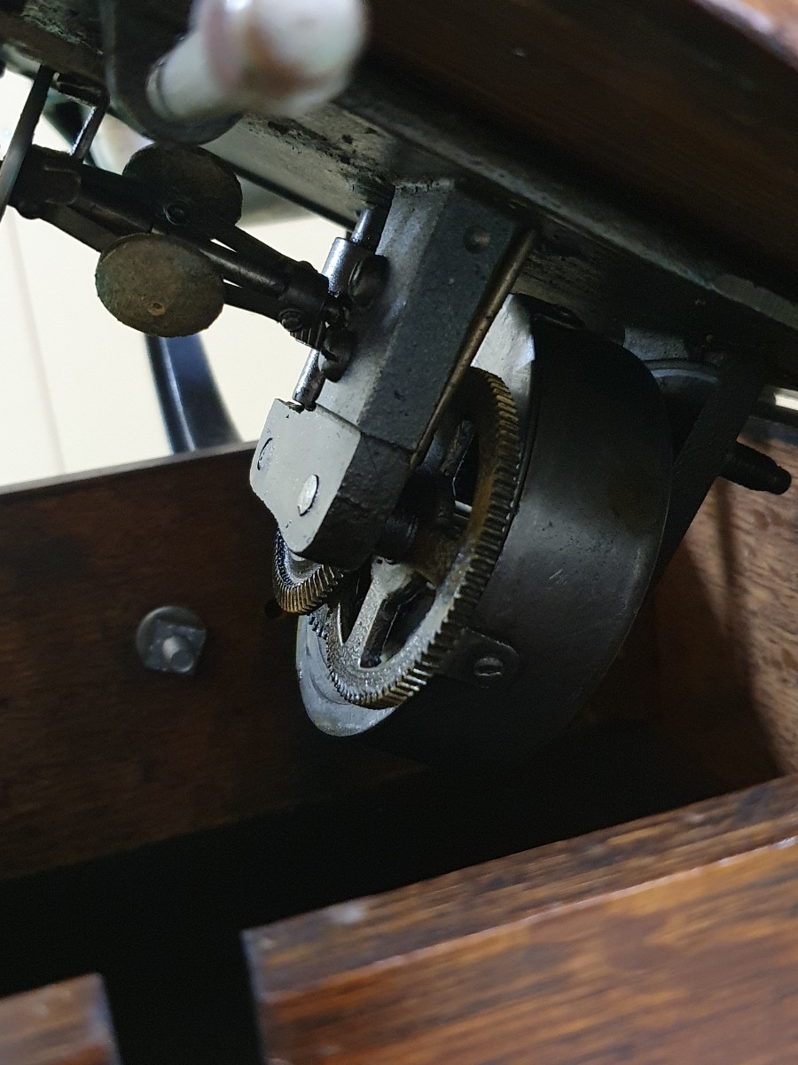 格安スタート!1900年~1910年頃 コロンビア ラッパ型 蓄音機 格安スタート!1900年~1910年頃 コロンビア ラッパ型 蓄音機