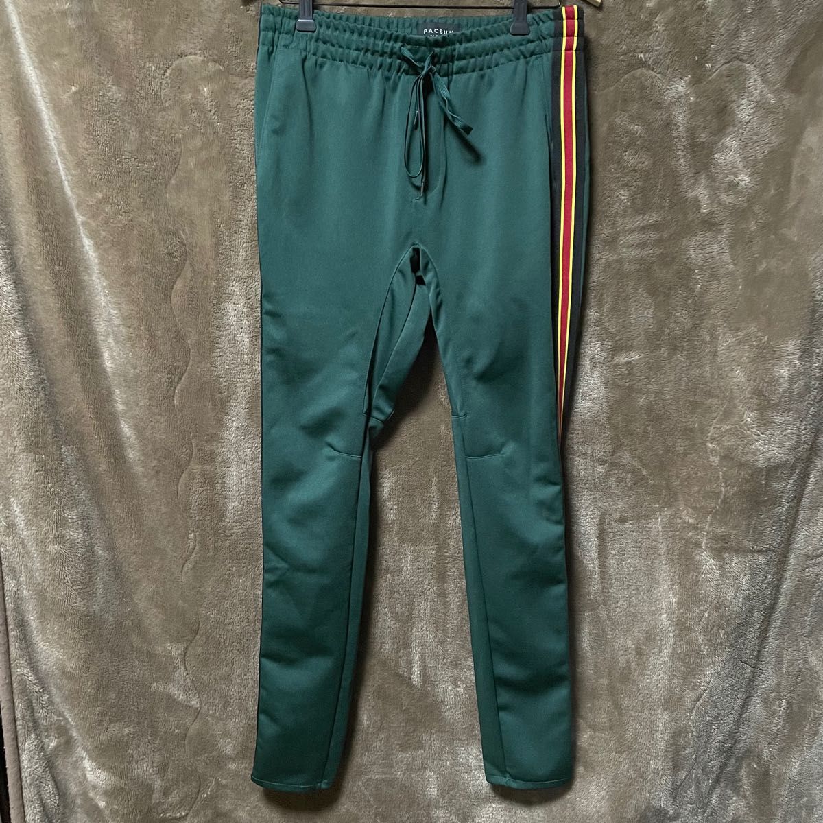 希少 PACSUN トラックパンツ ジャージ グリーン 男女兼用