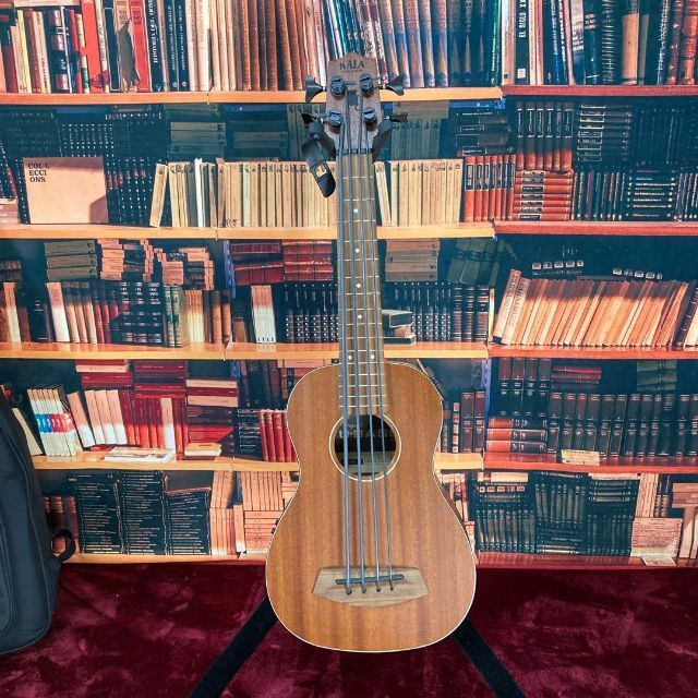 5637】 送料込み KALA ukulele bass u-bass | inmano.com.br