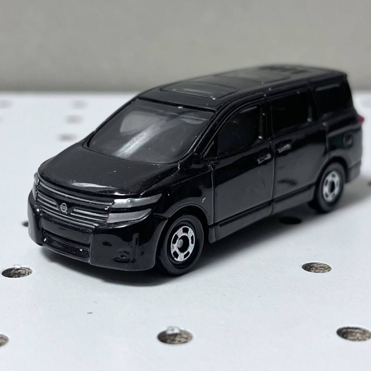 トミカ 日産エルグランド 絶版 ルース | beneficenciacusco.com