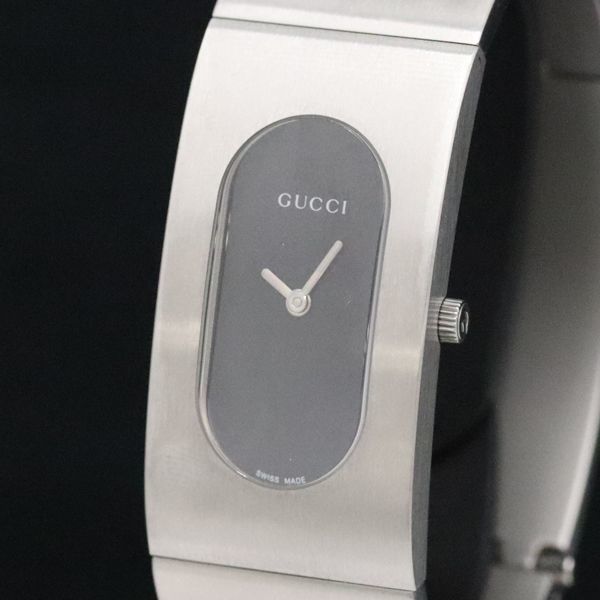 稼働 良品 グッチ 2400S QZ バングルウォッチ レディース腕時計