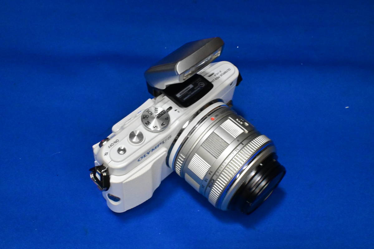 OLYMPUS PEN E-PL6 ミラーレス一眼レフデジタルカメラ +14-42mmレンズ