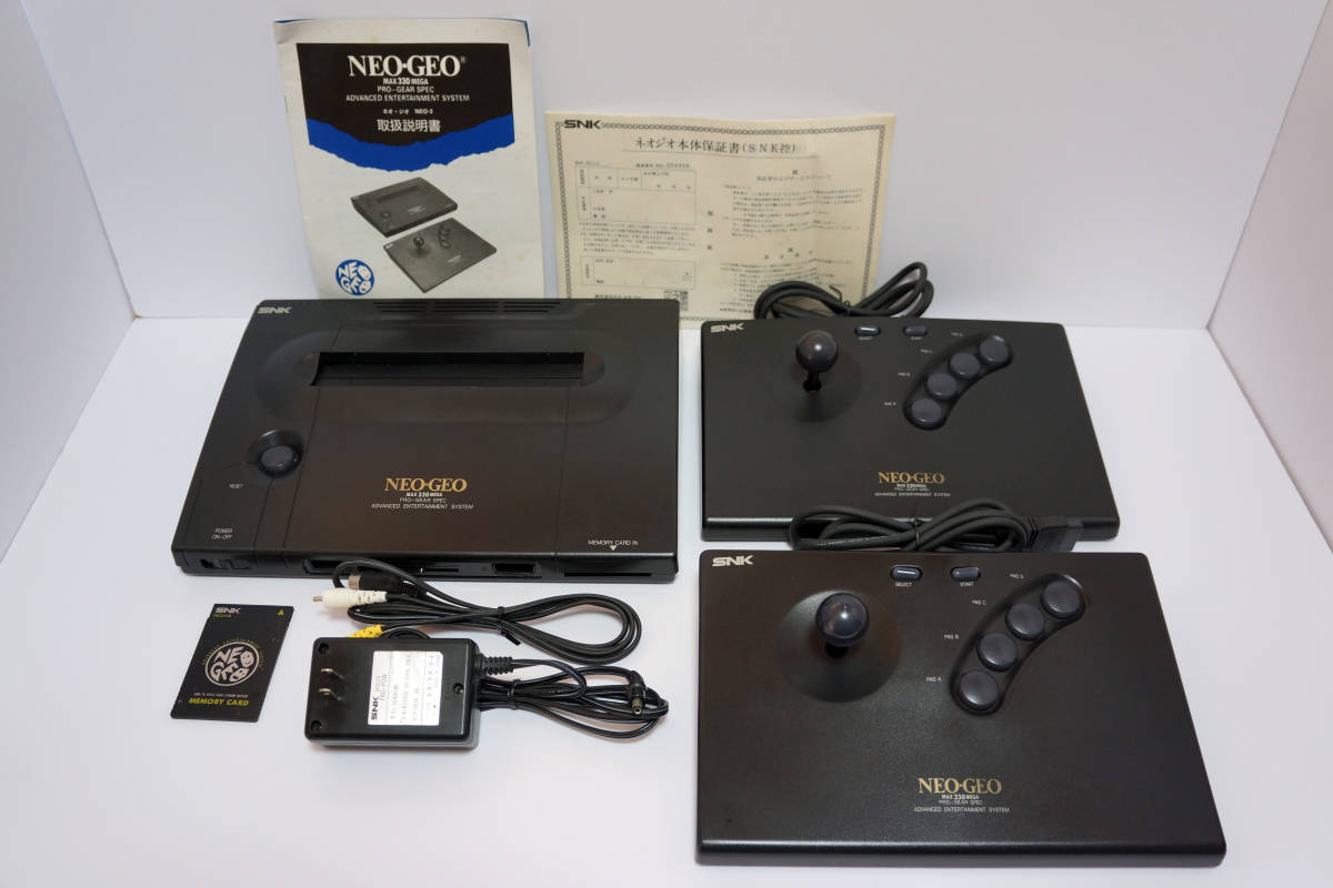 NEO-GEO(ネオジオ) ネオジオ本体+コントローラー2個+メモリーカード