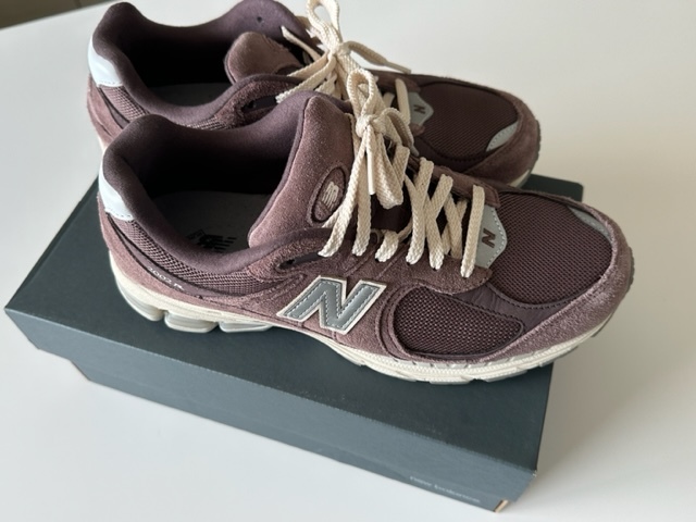 大勧め 試し履きのみ New Balance 箱有 US9.5/27.5cm M2002RHD