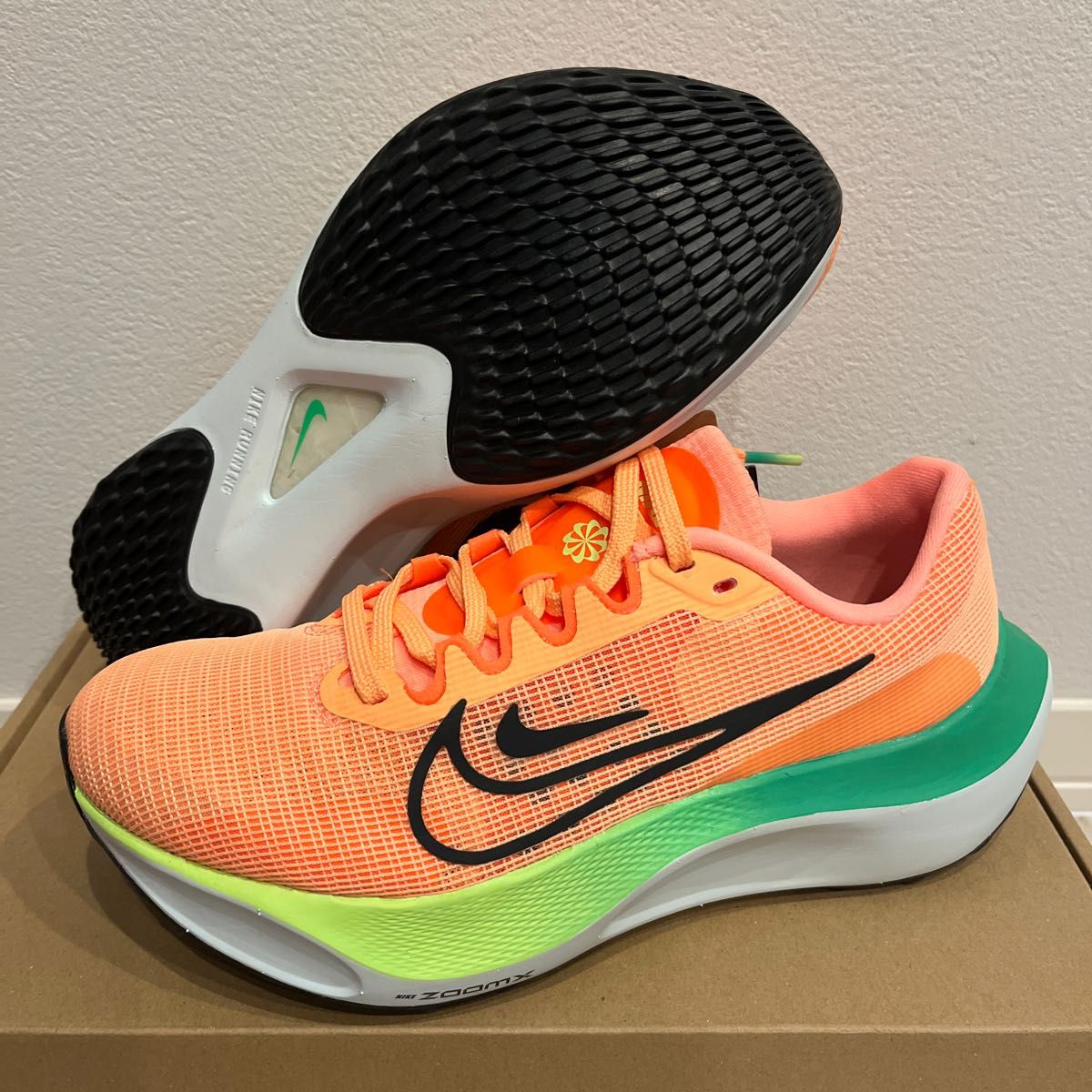 ナイキ ズーム フライ 5 NIKE W ZOOM FLY 5｜Yahoo!フリマ（旧PayPay