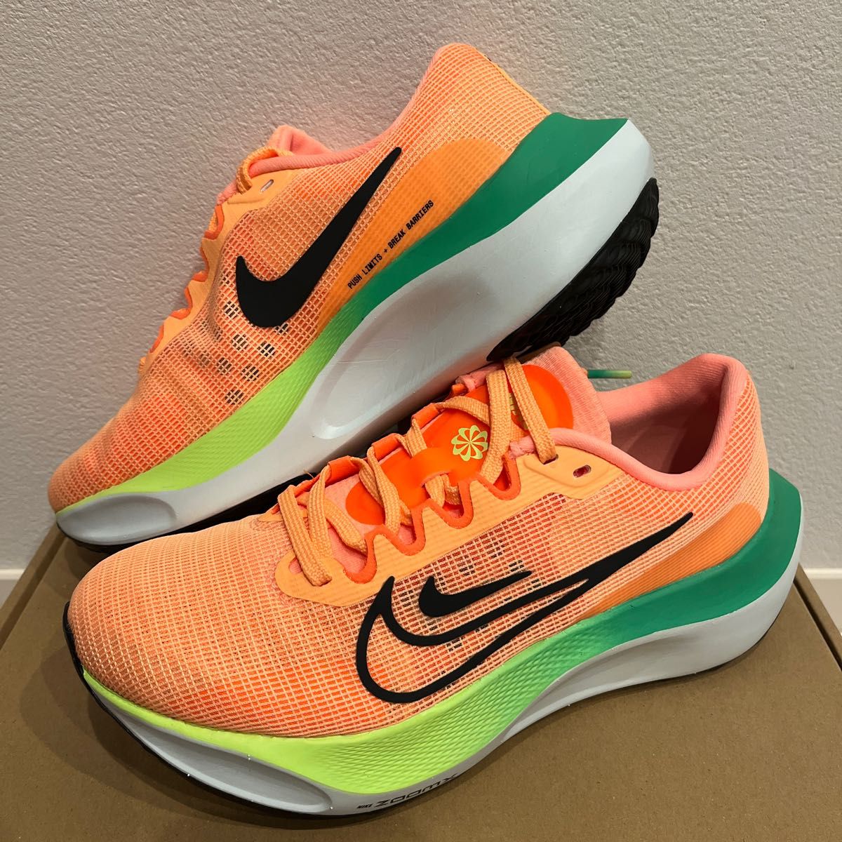 ナイキ ズーム フライ 5 NIKE W ZOOM FLY 5 Yahoo!フリマ（旧）-