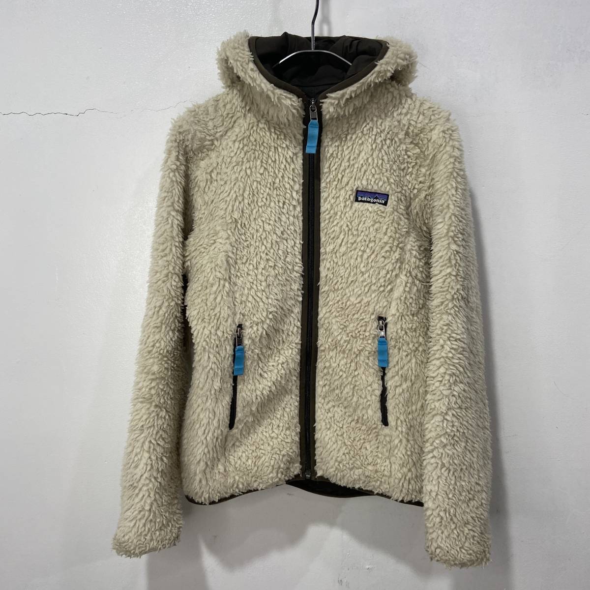 送料無料☆patagonia☆パタゴニア☆12年製☆レトロXフーディー☆フード付きジャケット☆ボアフリース☆アイボリー☆レディースXS☆F23