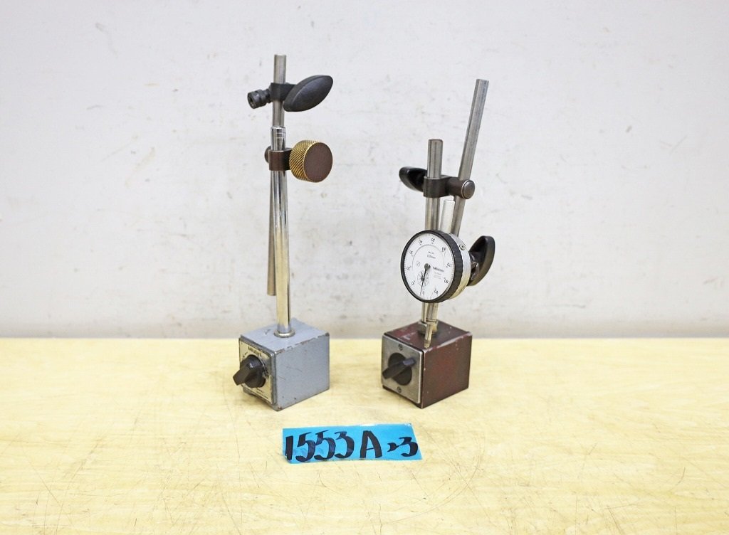 いいスタイル Mitutoyo 1553A23 ミツトヨ 固定 計測 測定補助 2個セット インジケータ付 マグネットベース 基準器、ゲージ いいスタイル Mitutoyo 1553A23 ミツトヨ 固定 計測 測定補助 2個セット インジケータ付 マグネットベース 基準器、ゲージ