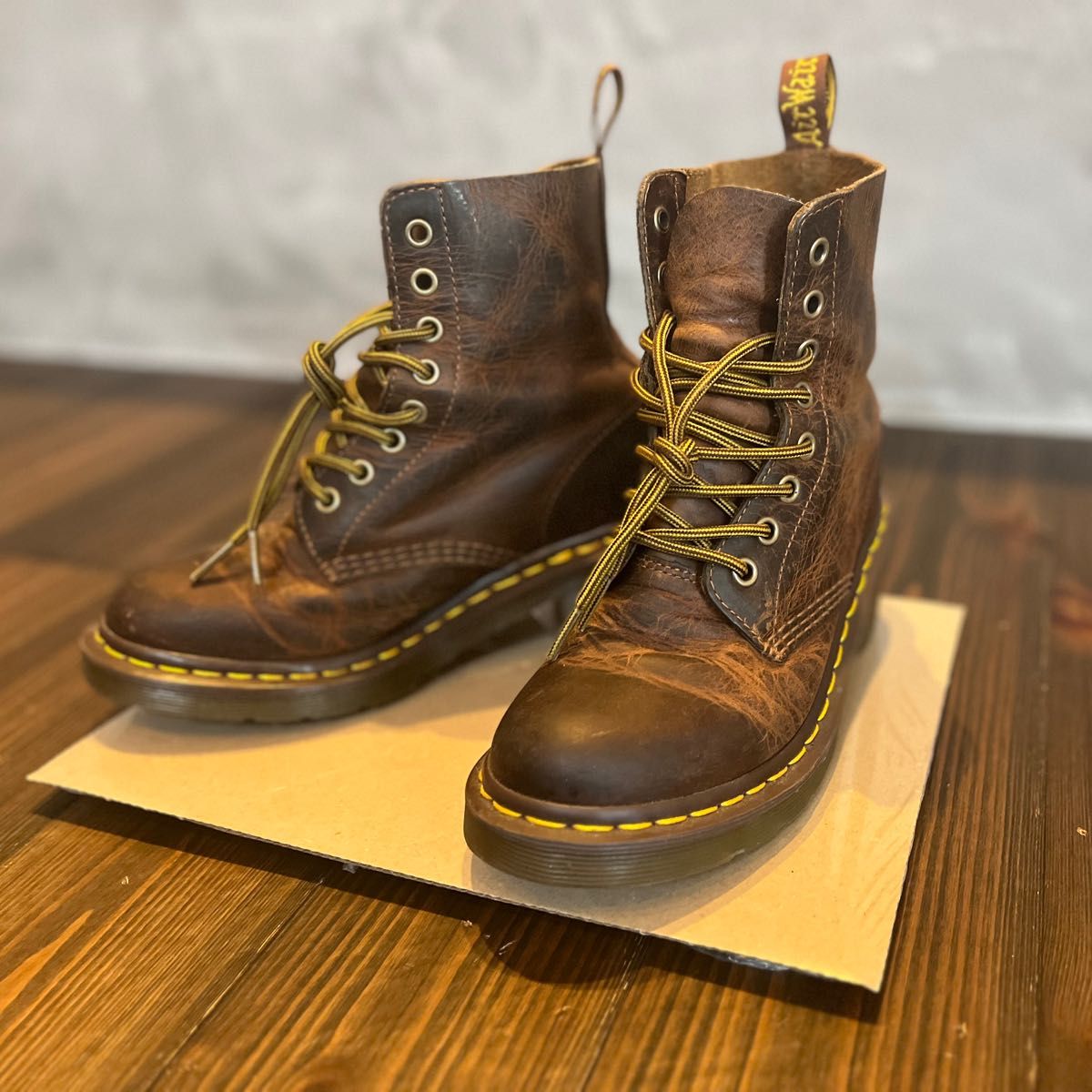 Dr Martens ブーツ ドクターマーチン 8ホール ブラウン 厚底ブーツ