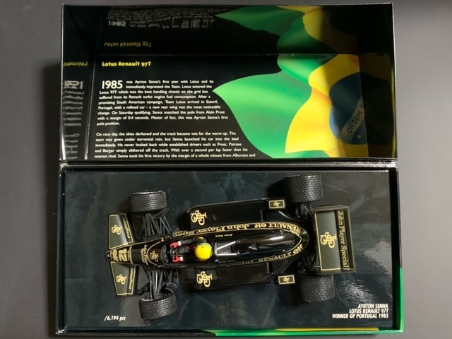 MINICHAMPS★1/18★AYRTON SENNA RACING CAR COLLECTION★540 851892★LOTUS RENAULT 97T WINNER GP 1985 PORTUGAL_画像4