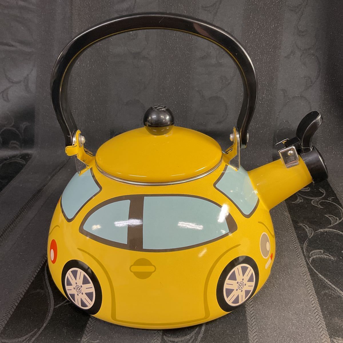 New Beetle ホーローケトル】中古品 非売品 フォルクスワーゲン ニュー