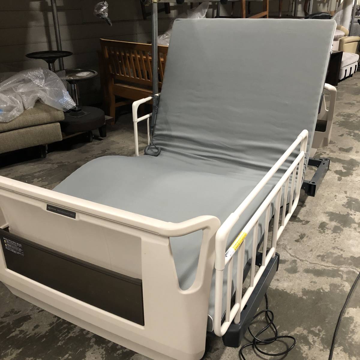 発送 札幌店頭引取限定 PARAMOUNT BED KQ-60000 シリーズ 電動リモート