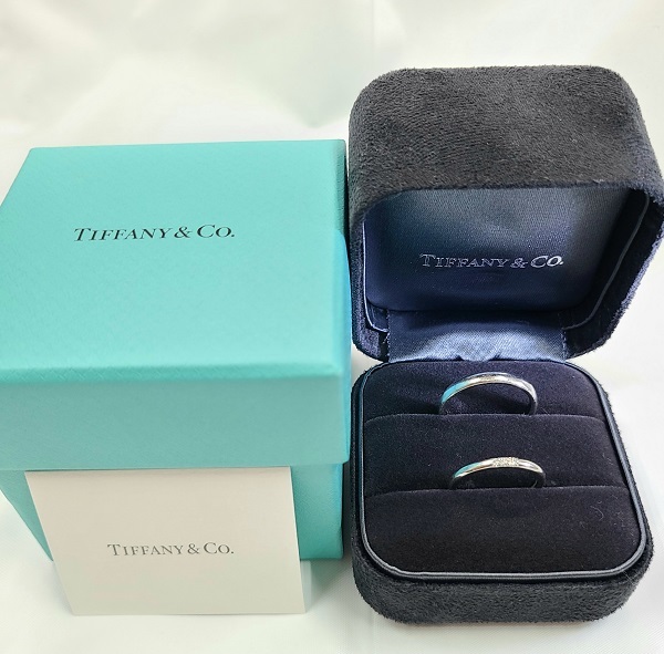 TIFFANY&Co. ティファニー PT950 プラチナ ペア マリッジリング 結婚指輪 刻印 16号 9.5号 メンズ レディースのみダイヤ ケース_画像1