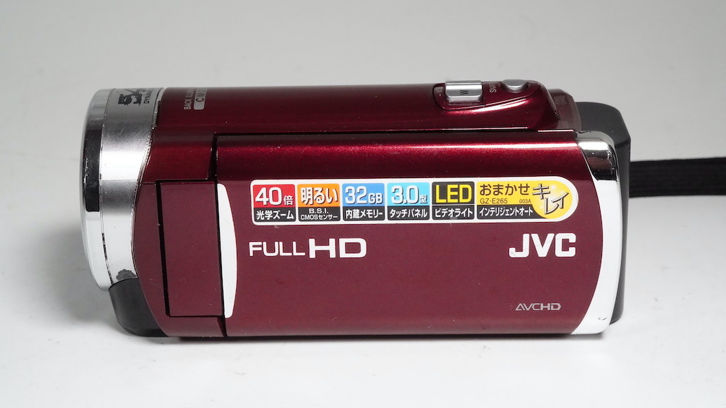 Victor・JVC ビデオカメラ　GZ-E265-R　　2012年製